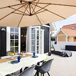 Cozy House Near The Sea Villa *