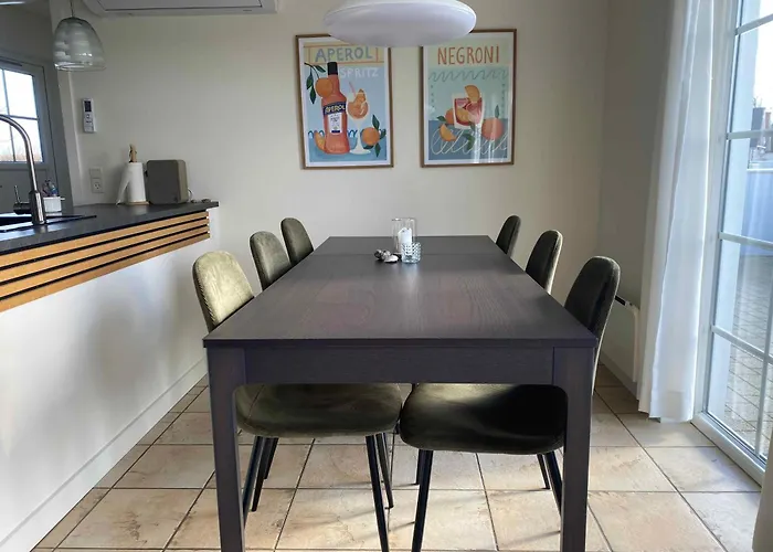 Cozy House Near The Sea Villa *